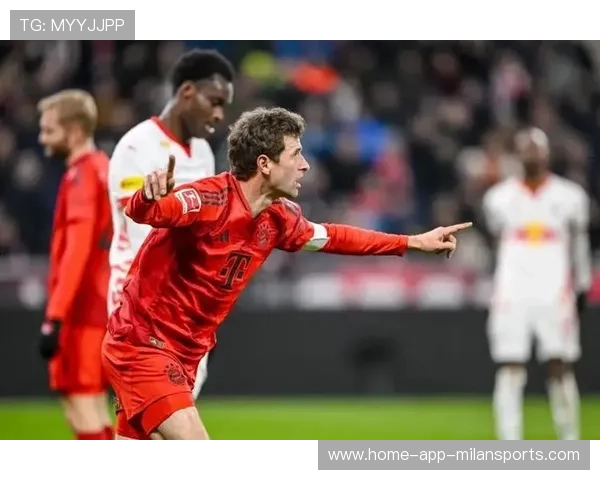 拜仁或为老将续约策略引发内部争议