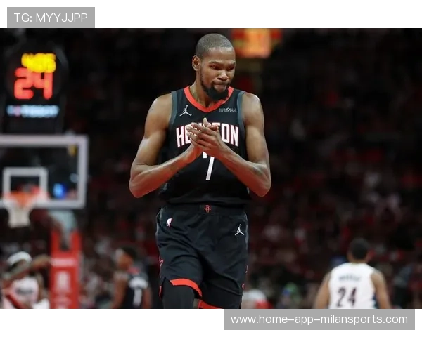 杜兰特21+6申京24+11浓眉缺阵弗拉格12分火箭三人20+力克独行侠，杜兰特替补出战