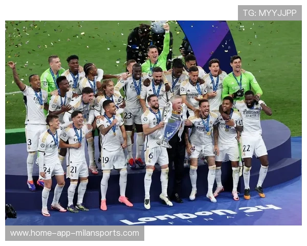 皇马瞄准拜仁26岁中卫,2进2出价值1.1亿球队升级,皇马1-9拜仁 皇马瞄准拜仁26岁中卫,2进2出价值1.1亿球队升级,皇马1-9拜仁