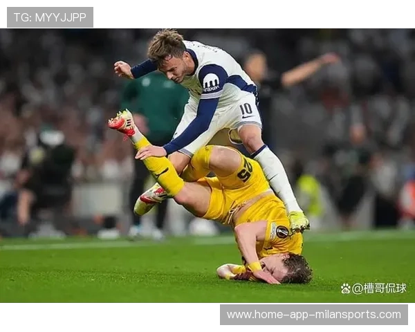 国际米兰远征北极圈,客场挑战博德闪耀面临人工草皮考验 国际米兰远征北极圈,客场挑战博德闪耀面临人工草皮考验