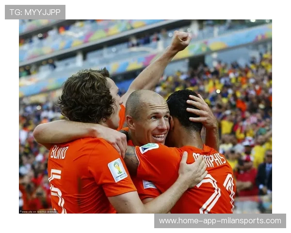 罗马边路连续下底,门前包抄终于得手,罗马马路 罗马边路连续下底,门前包抄终于得手,罗马马路