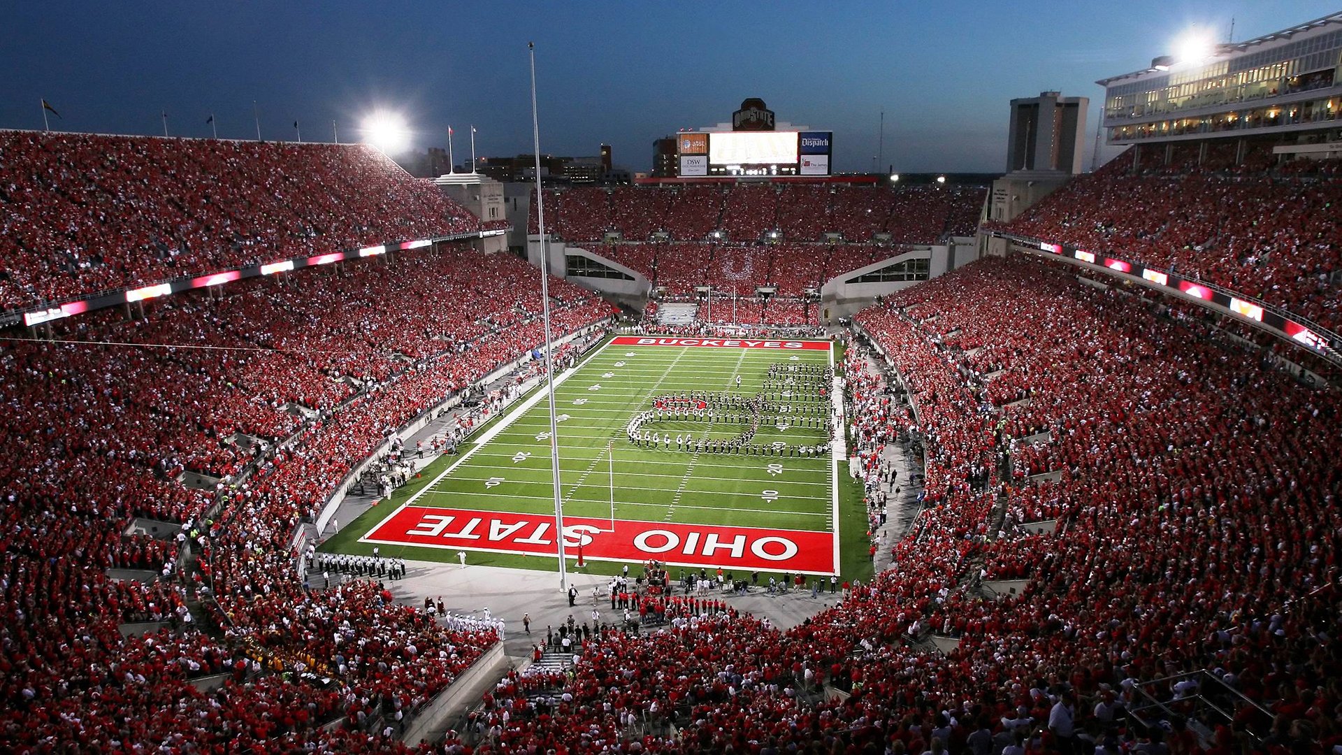 米兰体育app在线下载-《王者荣耀》跨界合作“未来科幻”皮肤热卖，粉丝狂欢